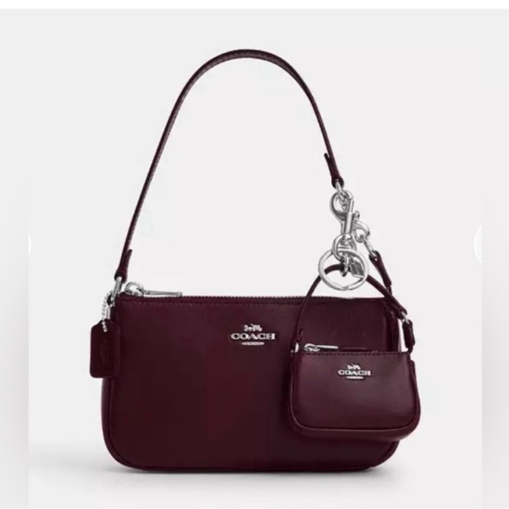 Coach Boxed Nolita 19 And Nolita Bag
Charm Set